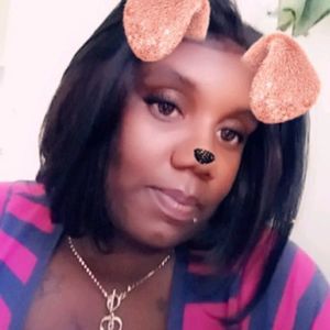 Meet your Posher, Ebony